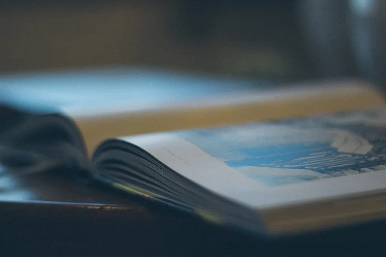 Co można robić po studiach historycznych? Odkryj ciekawe ścieżki kariery