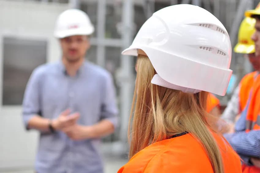 Fizyka techniczna praca po studiach – jakie masz możliwości zatrudnienia?